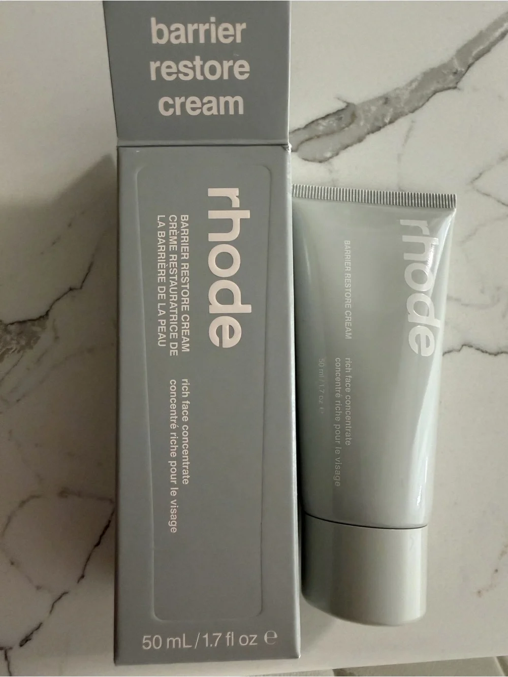 SALEE❤️RHODE Barrier Restore Cream